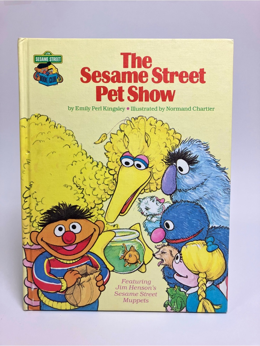 Vintage 1980 The Sesame Street Pet Show 80s Children Book Club Muppets